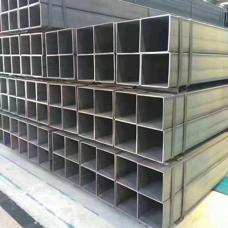 Tubo rettangolare nero