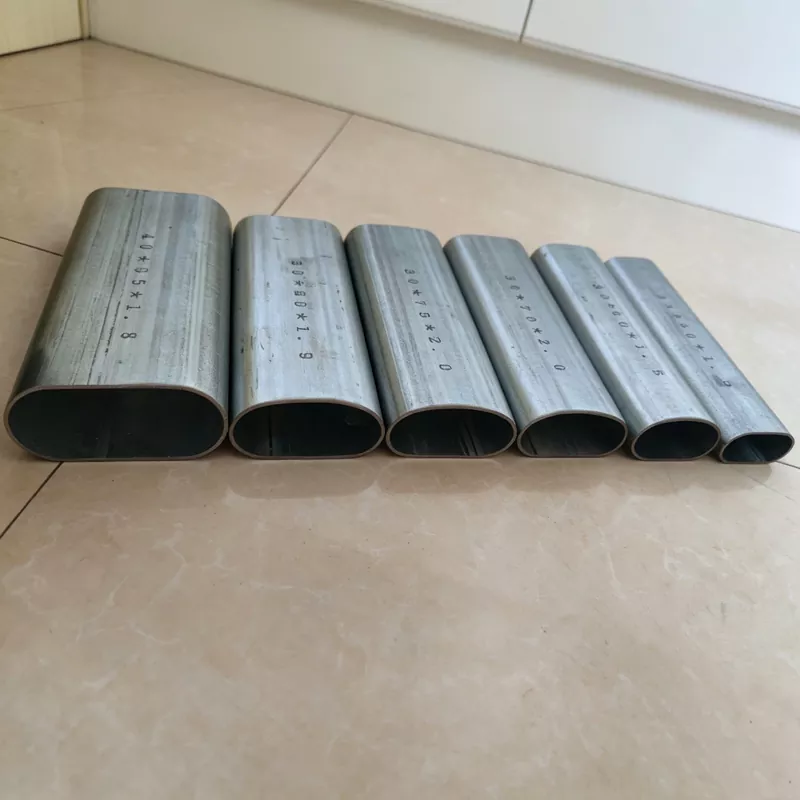 Tubo ovale in acciaio zincato