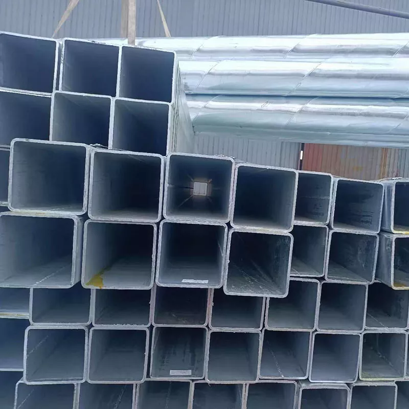 Tubo rettangolare nero di piccolo calibro